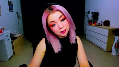 Nicole online show from 01/22/25, 03:31