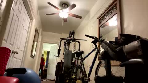 Snapshot of blkbiguncut10462 chatting on 02/14/25, 07:33 blkbiguncut10462 online show from 02/14/25, 07:33