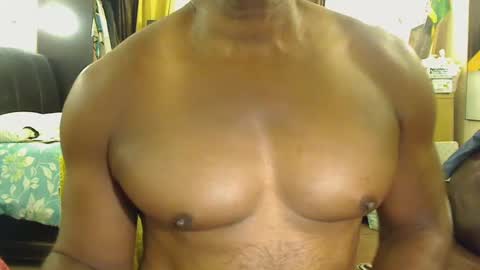 Snapshot of blkbiguncut10462 chatting on 09/27/25, 03:44 blkbiguncut10462 online show from 09/27/25, 03:44