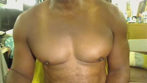 Snapshot of blkbiguncut10462 chatting on 10/05/25, 02:21 blkbiguncut10462 online show from 10/05/25, 02:21