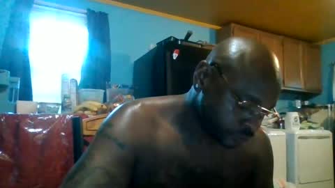 Snapshot of blkdiamonddick69 chatting on 06/12/26, 12:09 blkdiamonddick69 online show from 06/12/26, 12:09