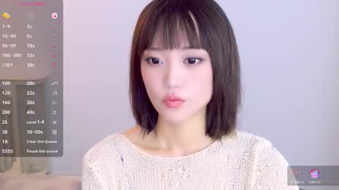 Snapshot of blon_kater chatting on 10/31/25, 05:52 YoYo online show from 10/31/25, 05:52