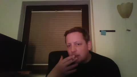 Snapshot of blonde32m chatting on 01/04/25, 05:37 blonde32m online show from 01/04/25, 05:37