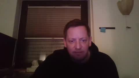 Snapshot of blonde32m chatting on 01/26/25, 05:02 blonde32m online show from 01/26/25, 05:02