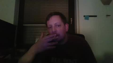 Snapshot of blonde32m chatting on 02/03/25, 06:49 blonde32m online show from 02/03/25, 06:49