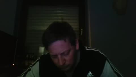 Snapshot of blonde32m chatting on 12/16/25, 10:26 blonde32m online show from 12/16/25, 10:26