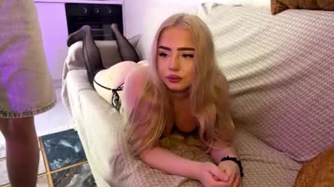 blonde8888 online show from 06/14/26, 11:51