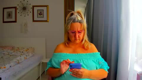 Nicole online show from 07/27/26, 05:25