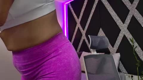 alejandra online show from 03/11/26, 06:19