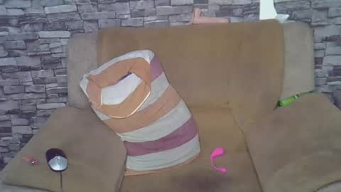 Snapshot of blonde_creamy chatting on 07/07/26, 07:56 blonde_creamy online show from 07/07/26, 07:56