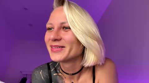 Snapshot of blonde_fuck_couple chatting on 05/28/26, 12:41 blonde_fuck_couple online show from 05/28/26, 12:41