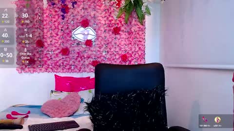 Snapshot of blonde_squirt_ chatting on 01/28/25, 03:36 blonde_squirt_ online show from 01/28/25, 03:36