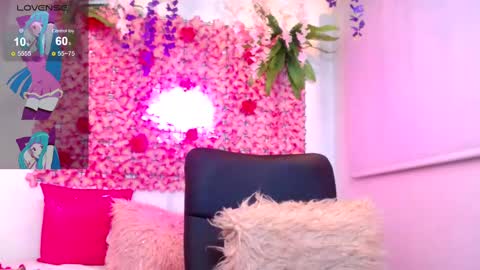 Snapshot of blonde_squirt_ chatting on 03/05/25, 02:36 blonde_squirt_ online show from 03/05/25, 02:36