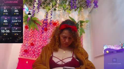 blonde_squirt_ online show from 01/08/26, 12:29