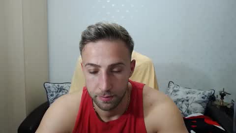 Snapshot of blondeagle chatting on 10/26/25, 09:42 Mr Blond online show from 10/26/25, 09:42