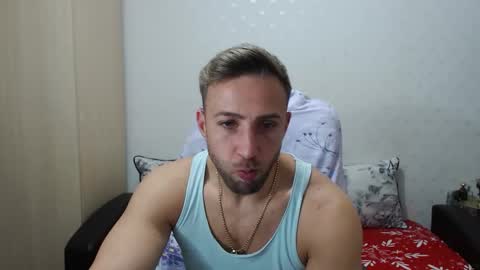 Snapshot of blondeagle chatting on 10/30/25, 08:53 Mr Blond online show from 10/30/25, 08:53