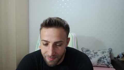 Snapshot of blondeagle chatting on 11/25/25, 11:32 Mr Blond online show from 11/25/25, 11:32