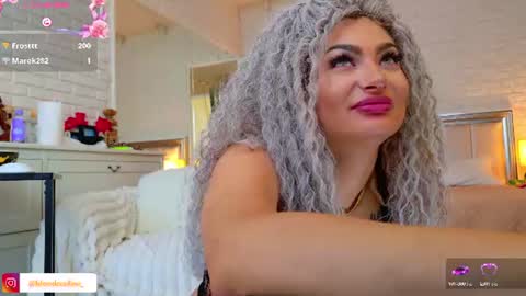 Snapshot of blondeceline chatting on 06/29/26, 10:15 blondeceline online show from 06/29/26, 10:15