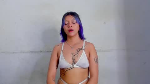 Kim mia and 3 boys ready for action online show from 01/24/25, 11:04