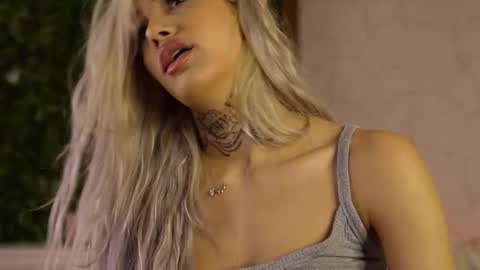 blondie_muller online show from 09/12/25, 07:36