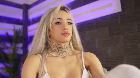 blondie_muller online show from 12/18/25, 08:59