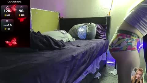 Bubbles online show from 05/14/26, 02:29