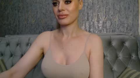 Snapshot of blondiestarxxx chatting on 04/24/26, 09:06 Helen online show from 04/24/26, 09:06