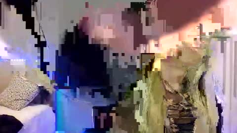 BlondLeyla online show from 11/04/25, 06:07