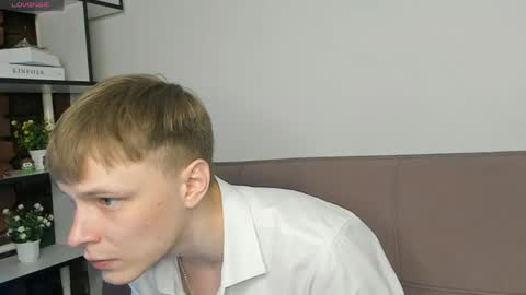 Alik online show from 04/23/26, 09:06