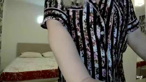 blondysarah online show from 02/27/26, 10:43