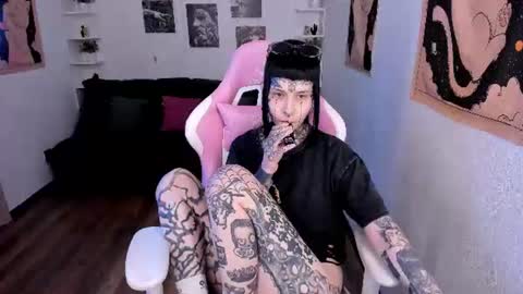 Snapshot of blood__mary chatting on 06/22/26, 11:29 Mary online show from 06/22/26, 11:29