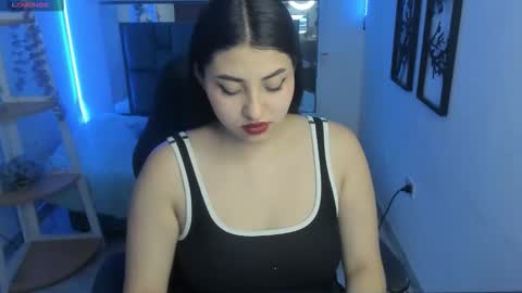 Snapshot of bloom_winxx chatting on 02/11/26, 03:00 bloom_winxx online show from 02/11/26, 03:00