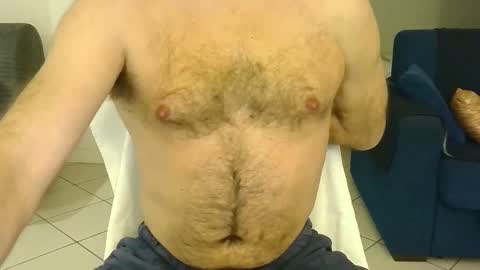 Snapshot of blop99 chatting on 02/10/25, 04:47 Blop online show from 02/10/25, 04:47