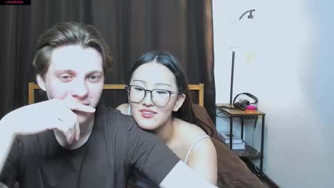 Snapshot of blossomandbee chatting on 01/07/26, 11:29 Sasha and Maria online show from 01/07/26, 11:29