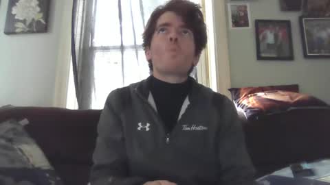 blowme19866 online show from 02/03/25, 08:57