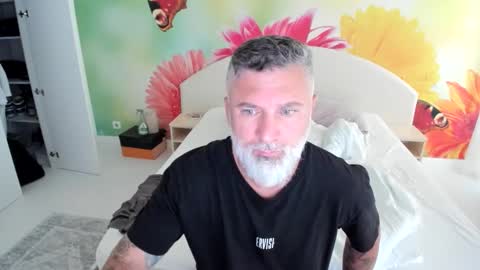 Nico online show from 11/21/25, 10:47