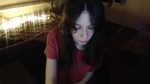 Snapshot of blue__velvet_ chatting on 06/04/26, 09:32 blue__velvet_ online show from 06/04/26, 09:32