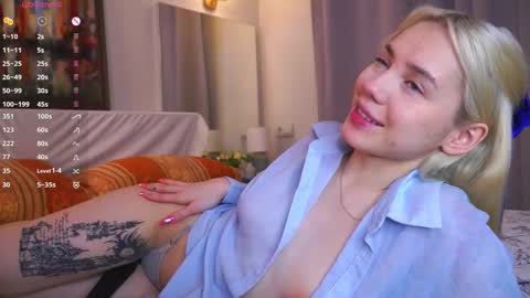 Adeline online show from 11/30/25, 05:33