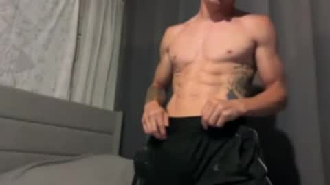 Snapshot of blue_eyed_beau chatting on 07/30/26, 03:38 Beau online show from 07/30/26, 03:38