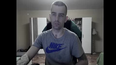 Runaway online show from 12/20/24, 07:39