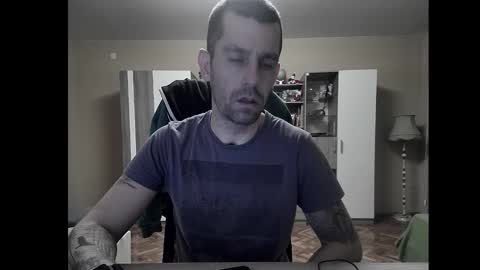 Runaway online show from 01/03/25, 06:57