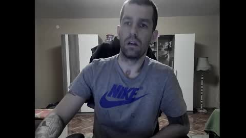 Runaway online show from 01/12/25, 07:53