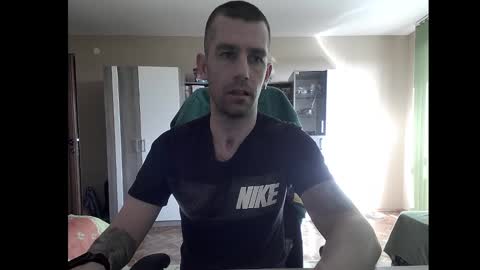 Runaway online show from 01/22/25, 12:27