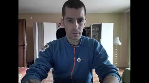 Runaway online show from 02/05/25, 12:38