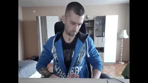 Runaway online show from 02/18/25, 02:59