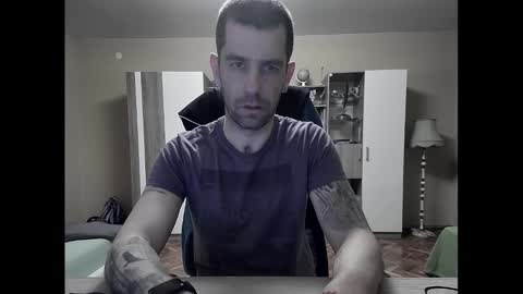 Runaway online show from 03/08/25, 07:53