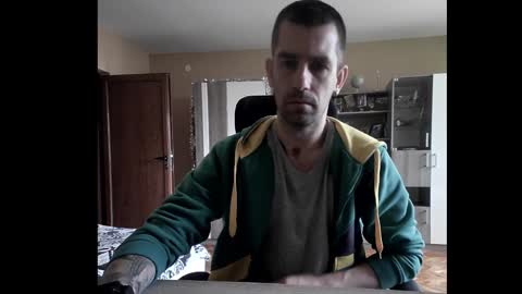 Runaway online show from 12/16/25, 07:13