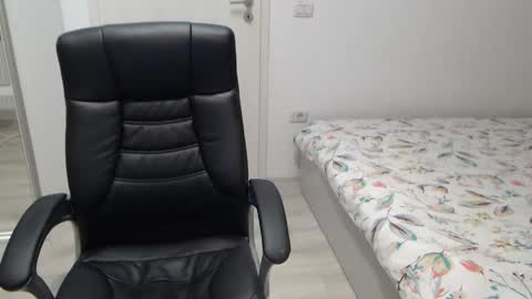 Juliet online show from 11/03/25, 05:14