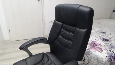 Juliet online show from 01/18/26, 05:06