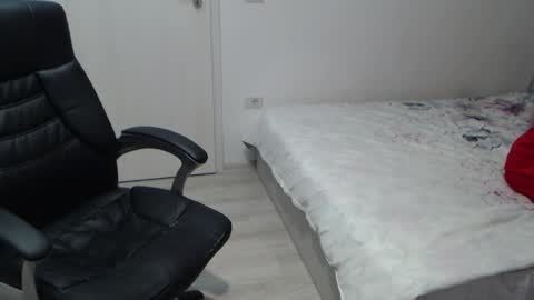 Juliet online show from 02/06/26, 06:00